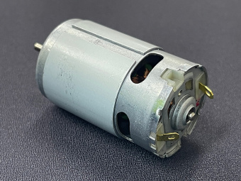 Мотор для устройства чистки и смазки наконечников