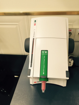 Pentamix-3 - Аппарат для смешивания слепочной массы